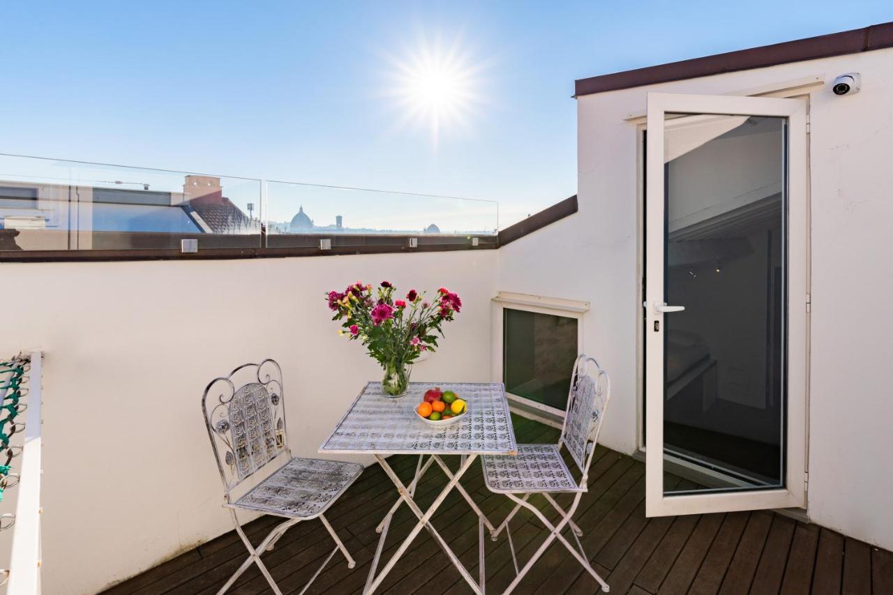 Roommo Fortezza Florenz Exterior foto